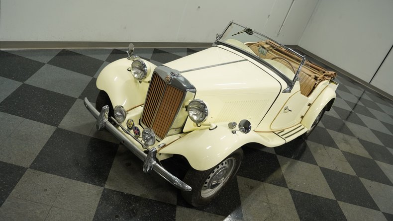 Unknown-Td-1953-Cream-Tan-4