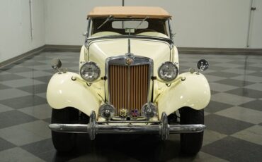 Unknown-Td-1953-Cream-Tan-42