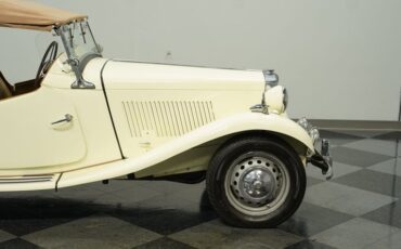 Unknown-Td-1953-Cream-Tan-45
