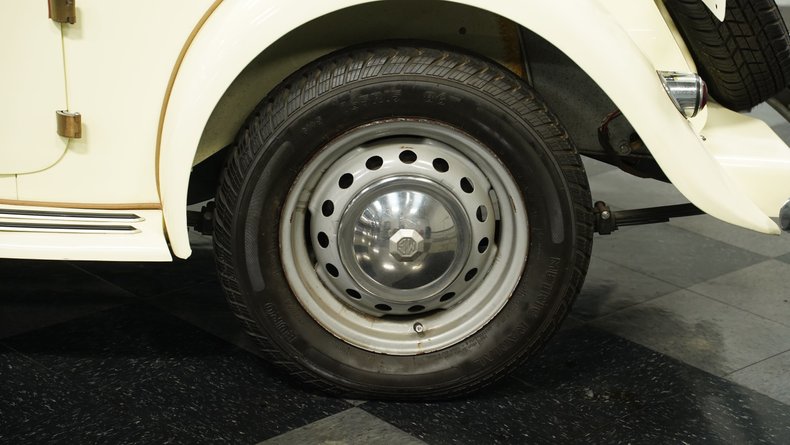 Unknown-Td-1953-Cream-Tan-7