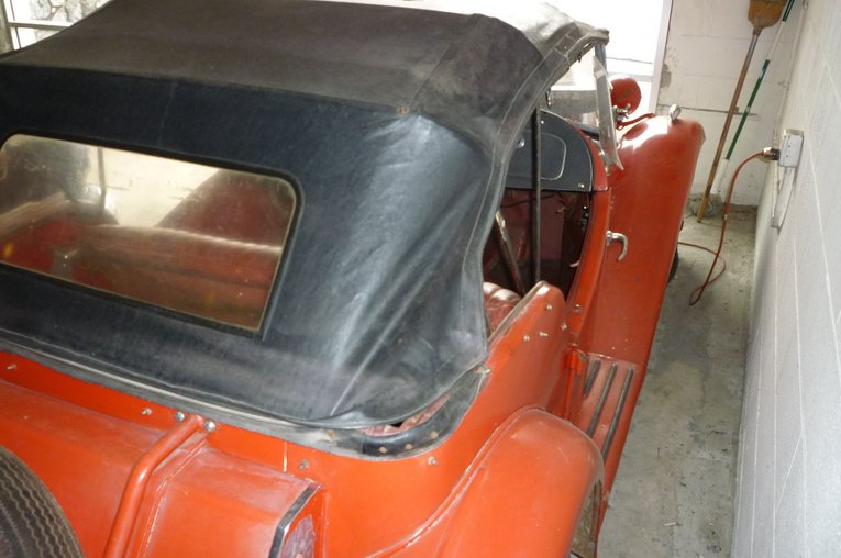 Unknown-Td-1953-Red-Red-12