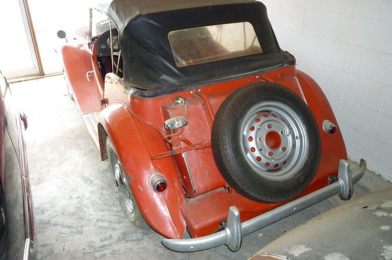 Unknown-Td-1953-Red-Red-2