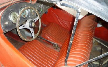 Unknown-Td-1953-Red-Red-5