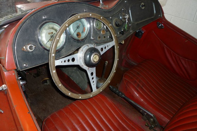 Unknown-Td-1953-Red-Red-6