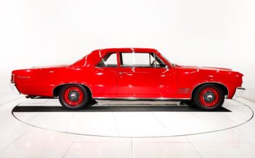 Unknown-Tempest-1964-Grenadier-Red-Red-19
