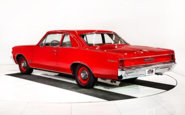 Unknown-Tempest-1964-Grenadier-Red-Red-2