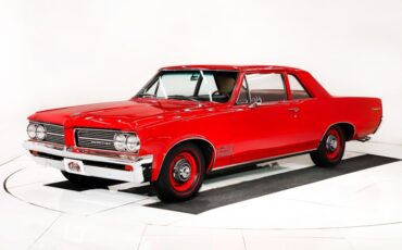Unknown-Tempest-1964-Grenadier-Red-Red-47