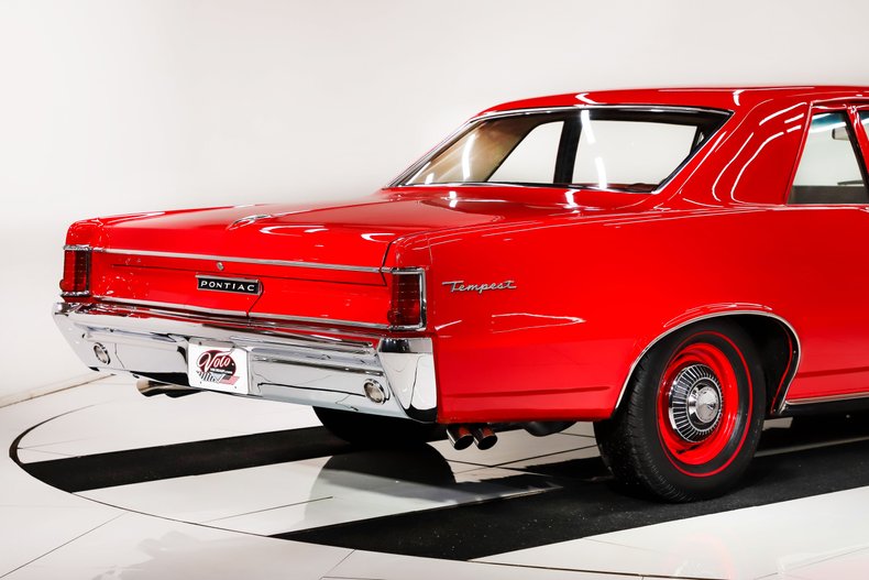 Unknown-Tempest-1964-Grenadier-Red-Red-49