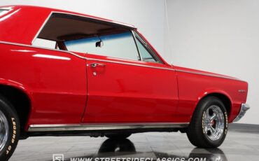 Unknown-Tempest-1965-Montero-Red-Red-32