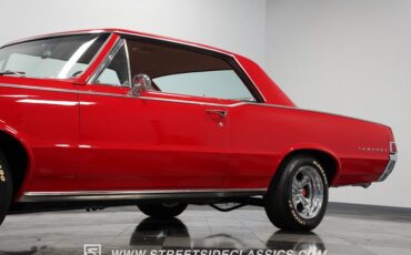 Unknown-Tempest-1965-Montero-Red-Red-8