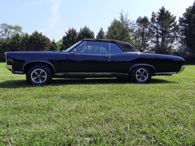 Unknown-Tempest-1967-Black-11