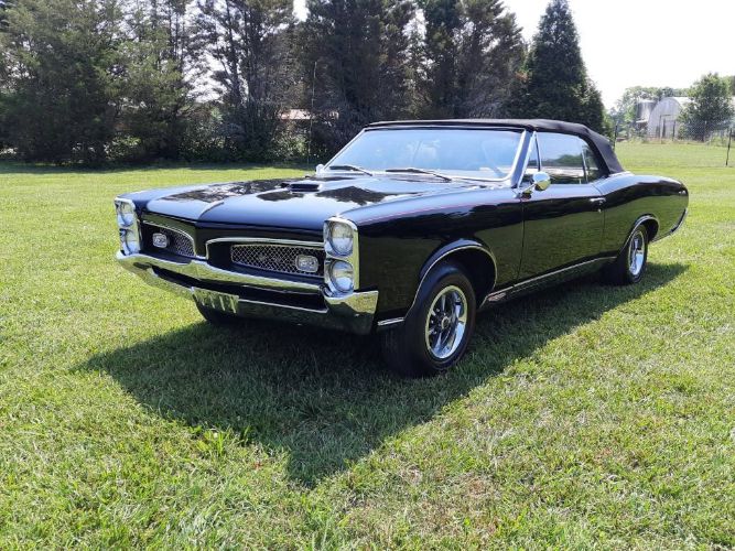 Unknown-Tempest-1967-Black-24
