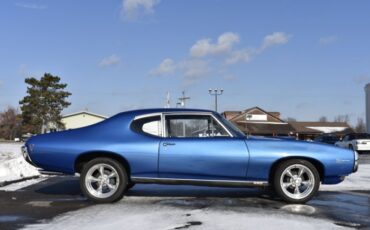Unknown-Tempest-1968-Blue-Black-2