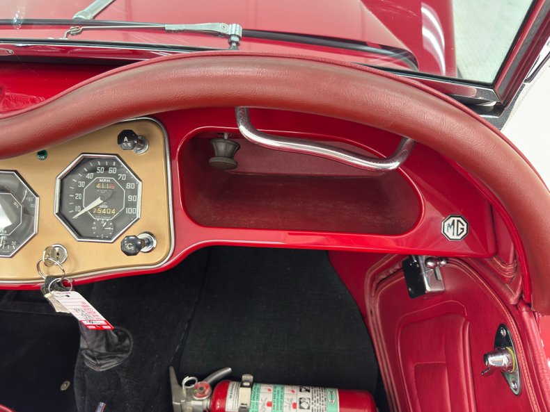 Unknown-Tf-1954-MG-Red-Red-24