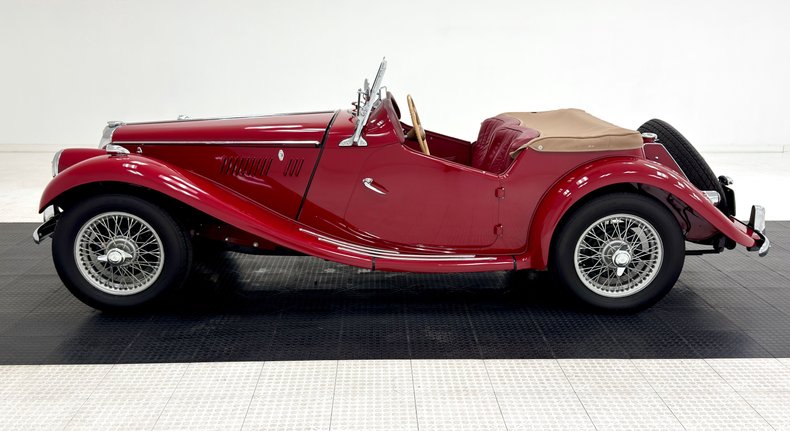 Unknown-Tf-1954-MG-Red-Red-3