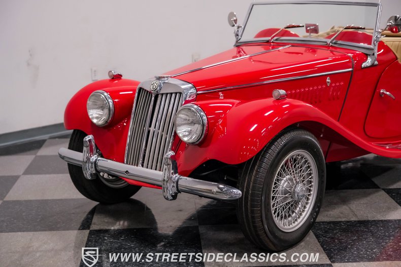 Unknown-Tf-1955-Red-Beige-33