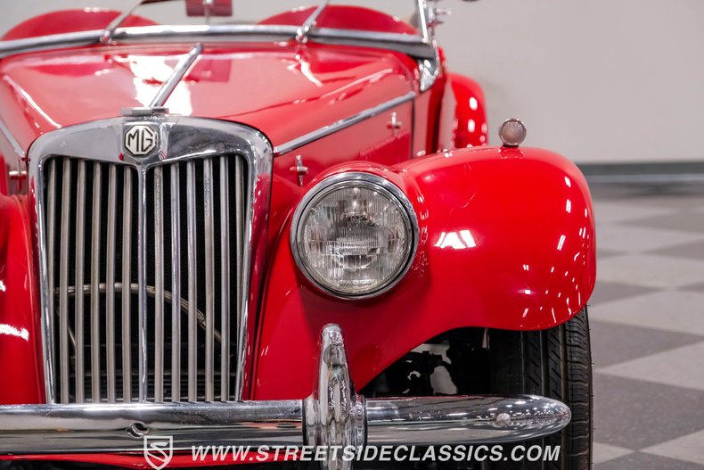 Unknown-Tf-1955-Red-Beige-35