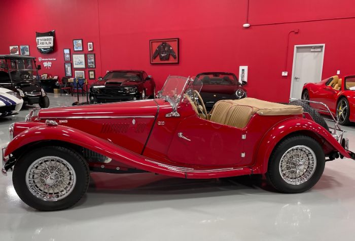 Unknown-Tf-1955-Red-Brown-7