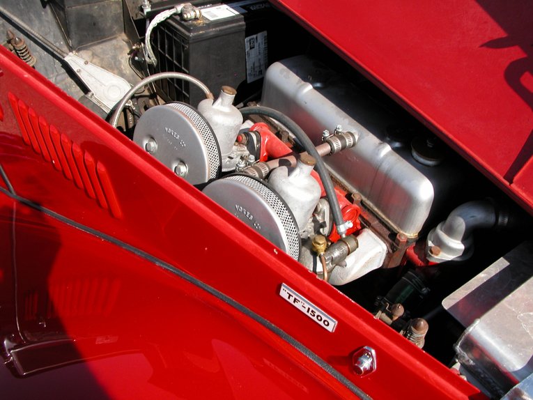 Unknown-Tf1500-1955-Red-black-2