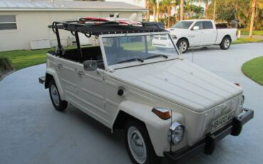 Unknown-Thing-1973-White-2