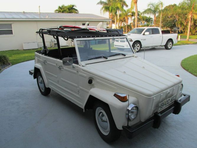 Unknown-Thing-1973-White-2