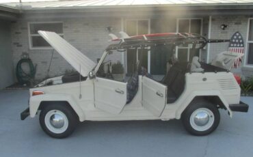 Unknown-Thing-1973-White-8
