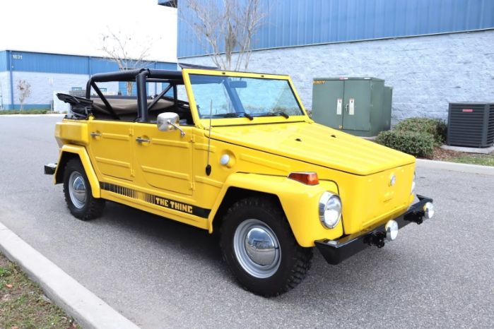 Unknown-Thing-1974-Yellow-Black-4