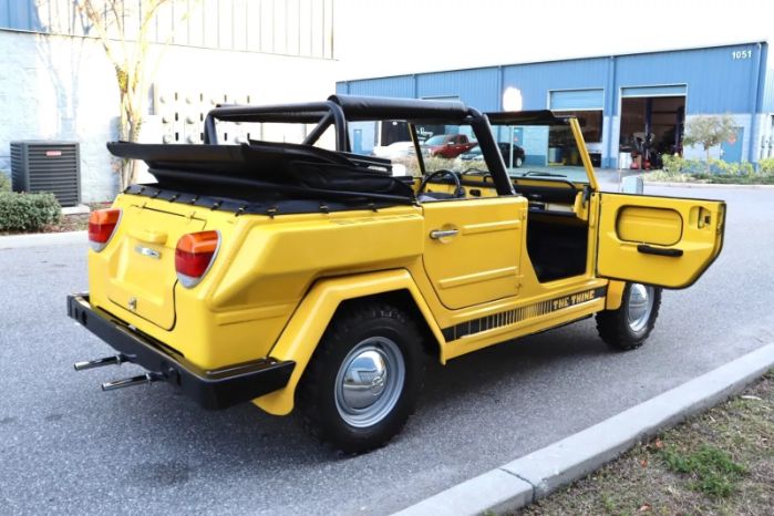 Unknown-Thing-1974-Yellow-Black-8