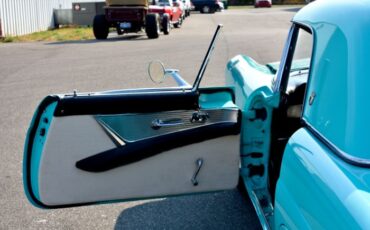 Unknown-Thunderbird-1955-Aqua-14