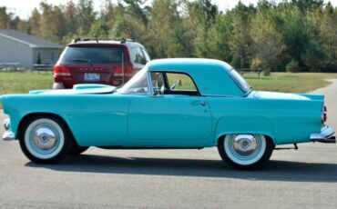 Unknown-Thunderbird-1955-Aqua-4