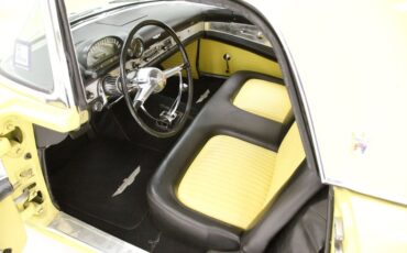 Unknown-Thunderbird-1955-Goldenrod-Yellow-Black-25