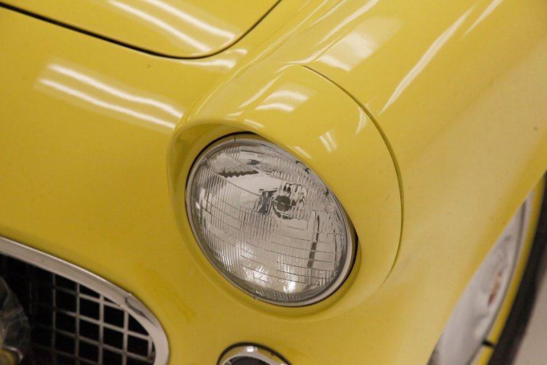 Unknown-Thunderbird-1955-Goldenrod-Yellow-Black-3