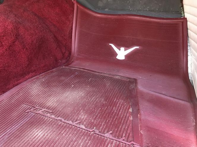 Unknown-Thunderbird-1955-Red-10