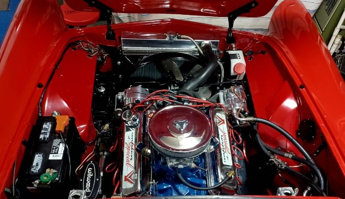 Unknown-Thunderbird-1955-Red-14