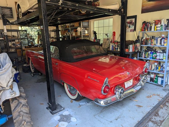 Unknown-Thunderbird-1955-RedBlack-Cloth-Top-RedWhite-21