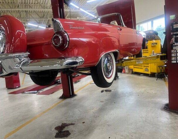 Unknown-Thunderbird-1956-Fiesta-RedColonial-Red-7