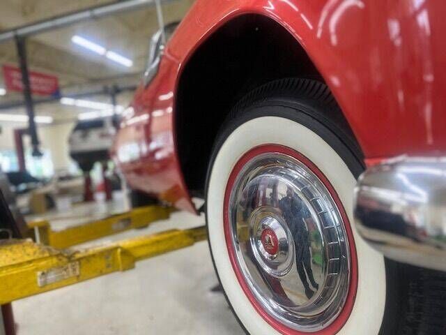 Unknown-Thunderbird-1956-Fiesta-RedColonial-Red-9