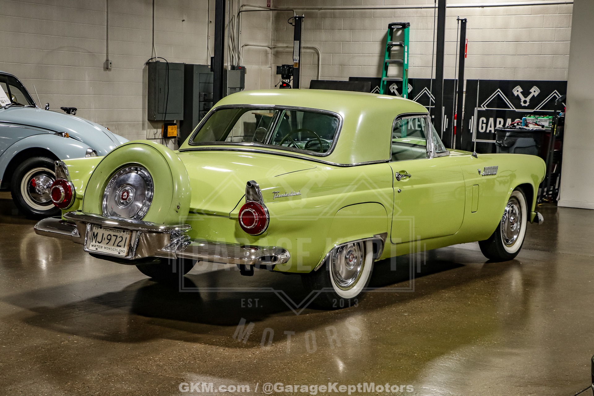 Unknown-Thunderbird-1956-Green-Green-21