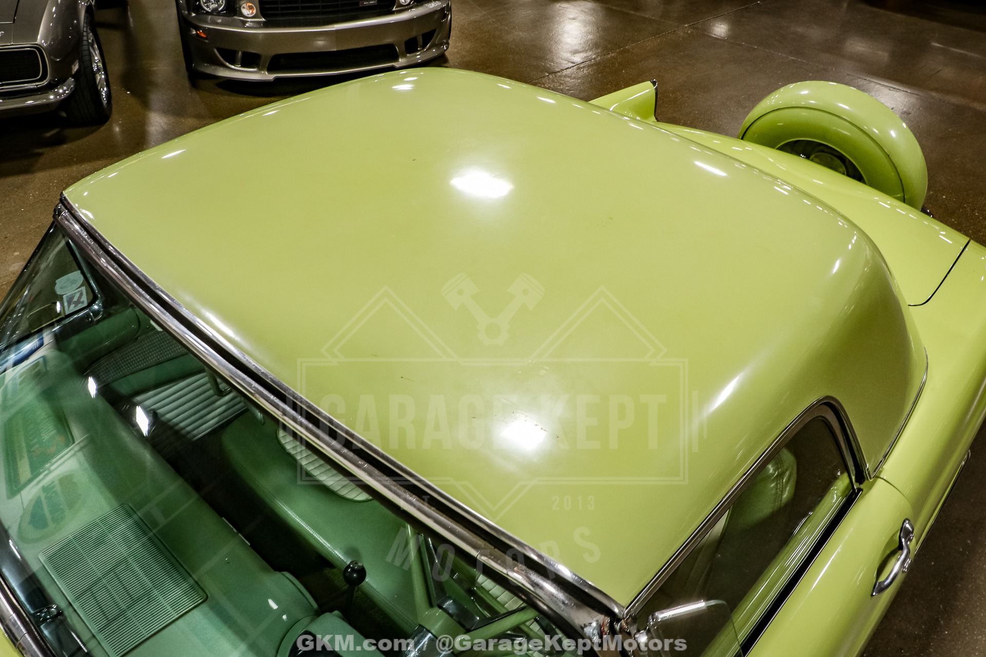Unknown-Thunderbird-1956-Green-Green-24