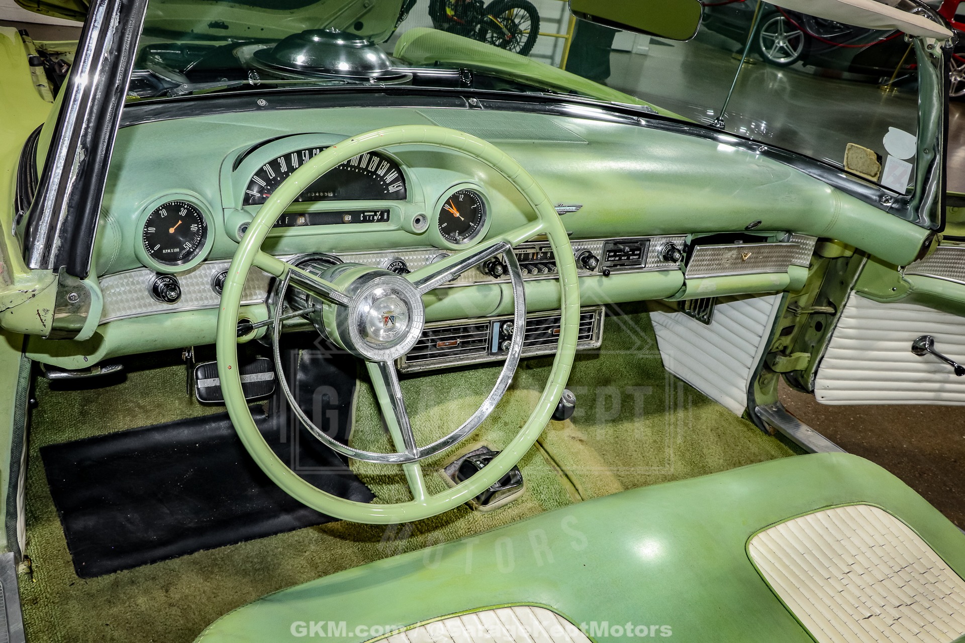 Unknown-Thunderbird-1956-Green-Green-3