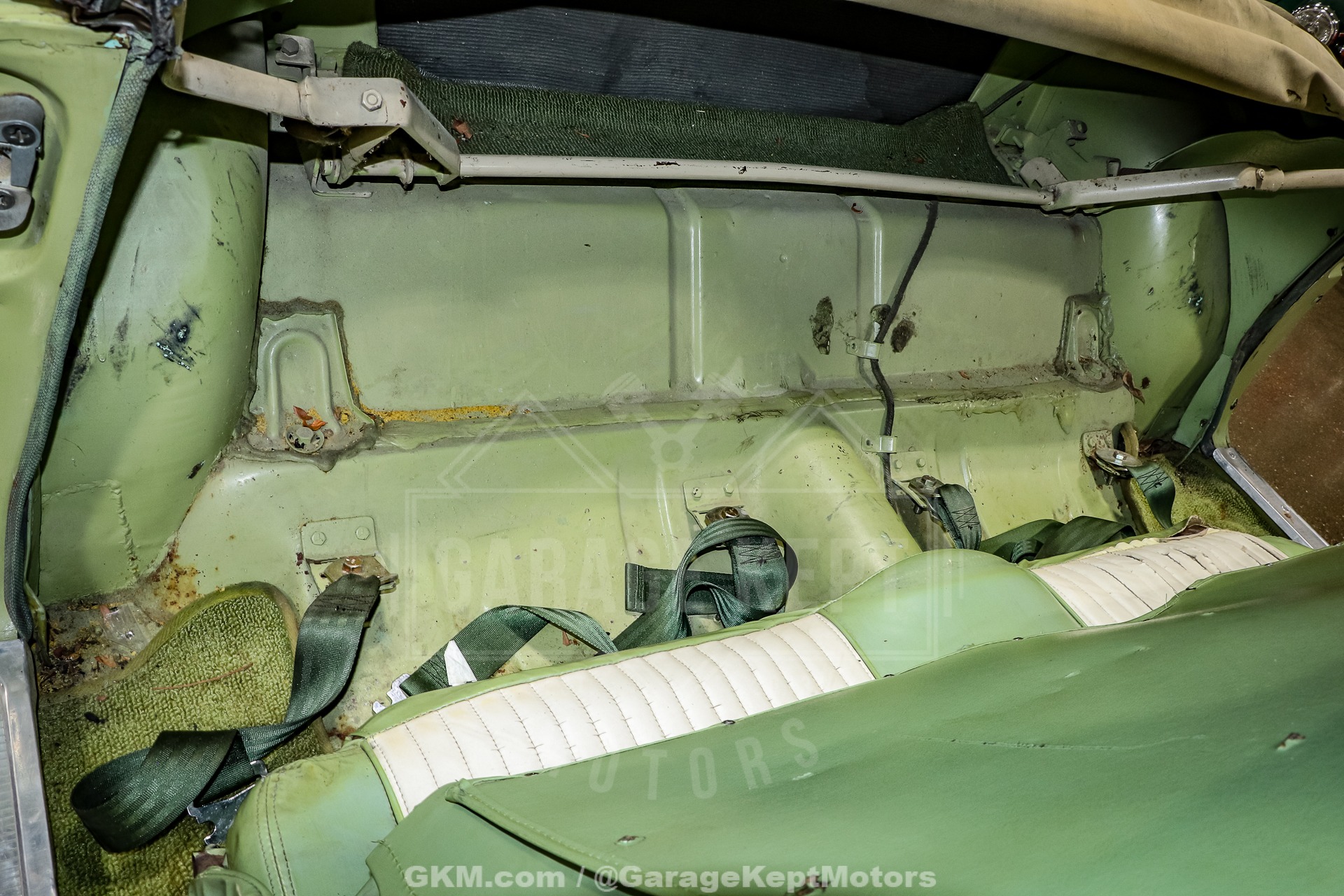 Unknown-Thunderbird-1956-Green-Green-39