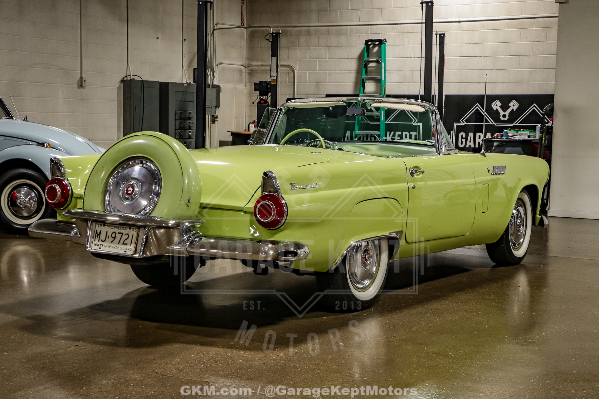 Unknown-Thunderbird-1956-Green-Green-46