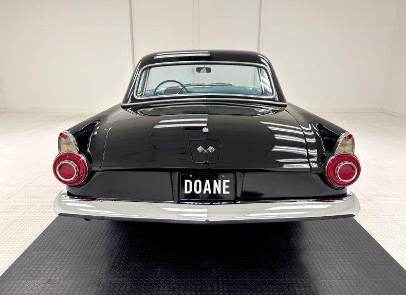 Unknown-Thunderbird-1956-Raven-Black-Peacock-Blue-11