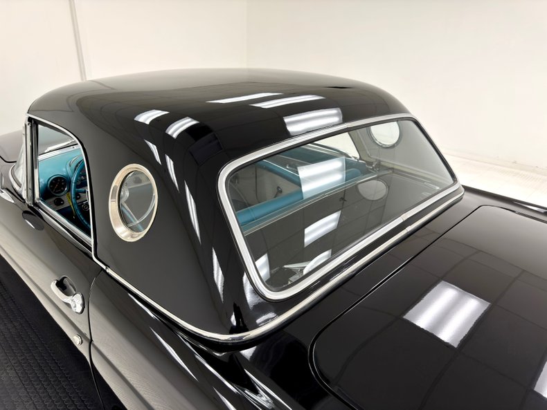 Unknown-Thunderbird-1956-Raven-Black-Peacock-Blue-18