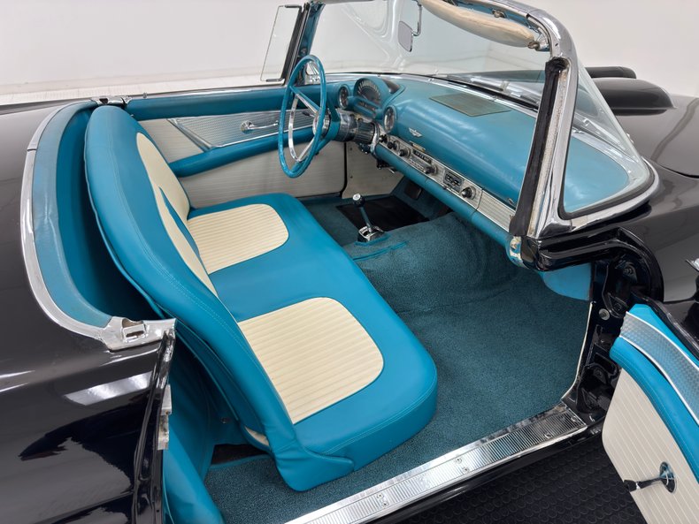 Unknown-Thunderbird-1956-Raven-Black-Peacock-Blue-29