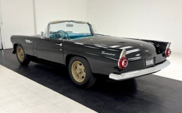 Unknown-Thunderbird-1956-Raven-Black-Peacock-Blue-43