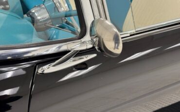 Unknown-Thunderbird-1956-Raven-Black-Peacock-Blue-7