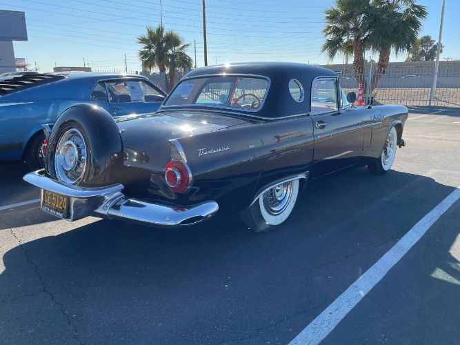 Unknown-Thunderbird-1956-Raven-Black-RedWhite-17