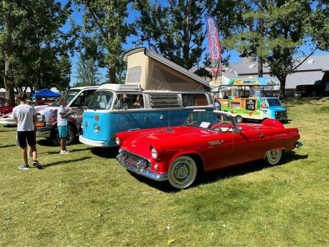 Unknown-Thunderbird-1956-Red-Red-14