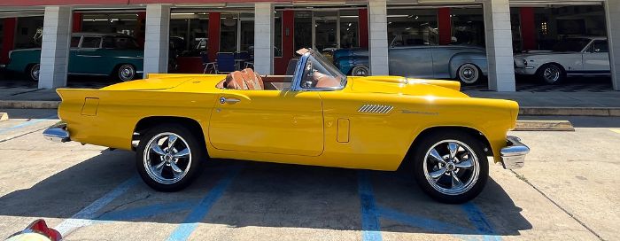 Unknown-Thunderbird-1957-1
